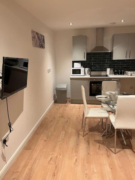 009- Studio Apartment In Ealing F5 المظهر الخارجي الصورة
