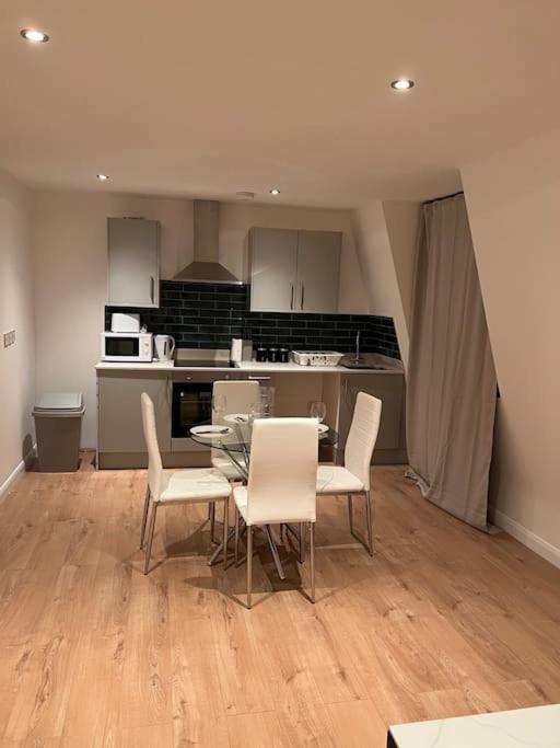 009- Studio Apartment In Ealing F5 المظهر الخارجي الصورة